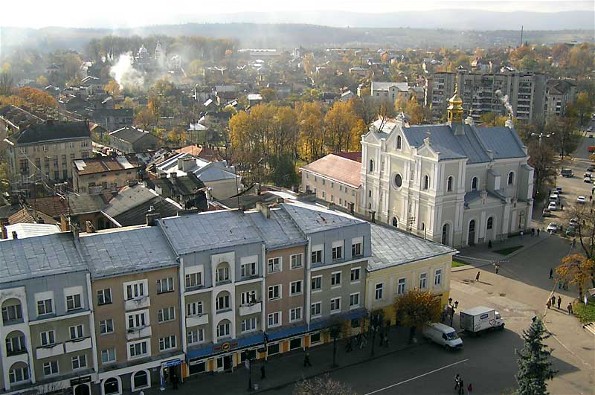 Image - Drohobych cenral square.